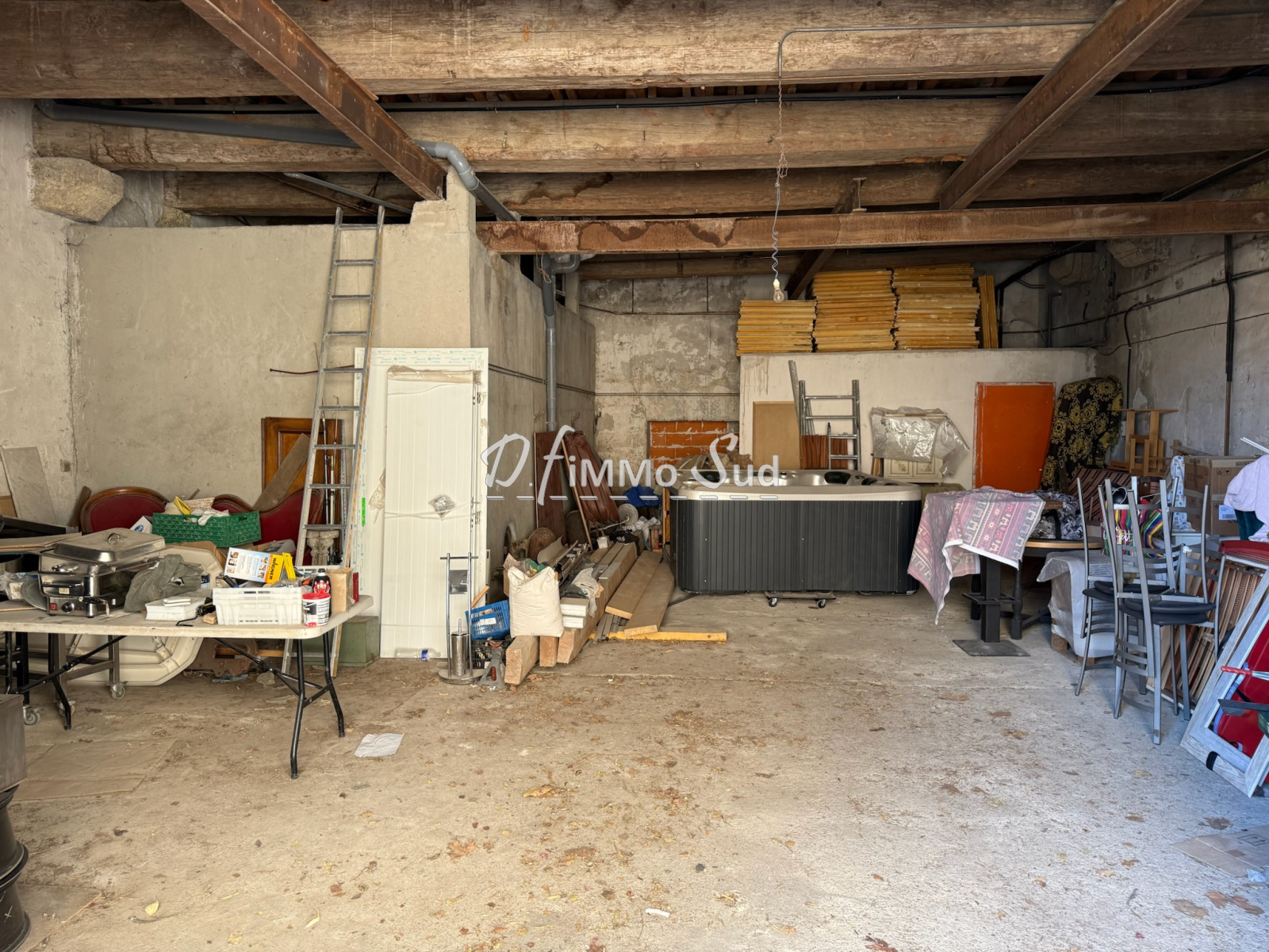 Image_, Garage, Gigean, ref :1722