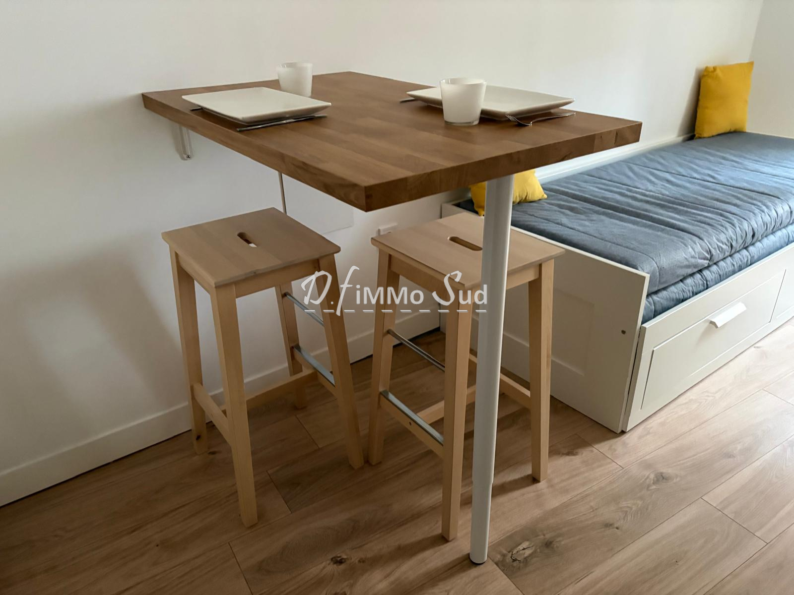 Image_, Studio, Narbonne, ref :1904