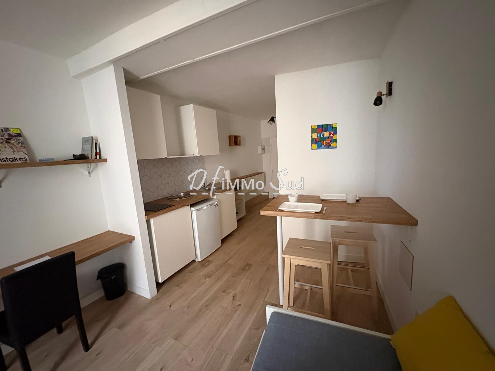 Image_, Studio, Narbonne, ref :1904